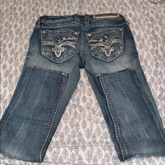 Rock Revival Jeans - Picture 1 of 7
